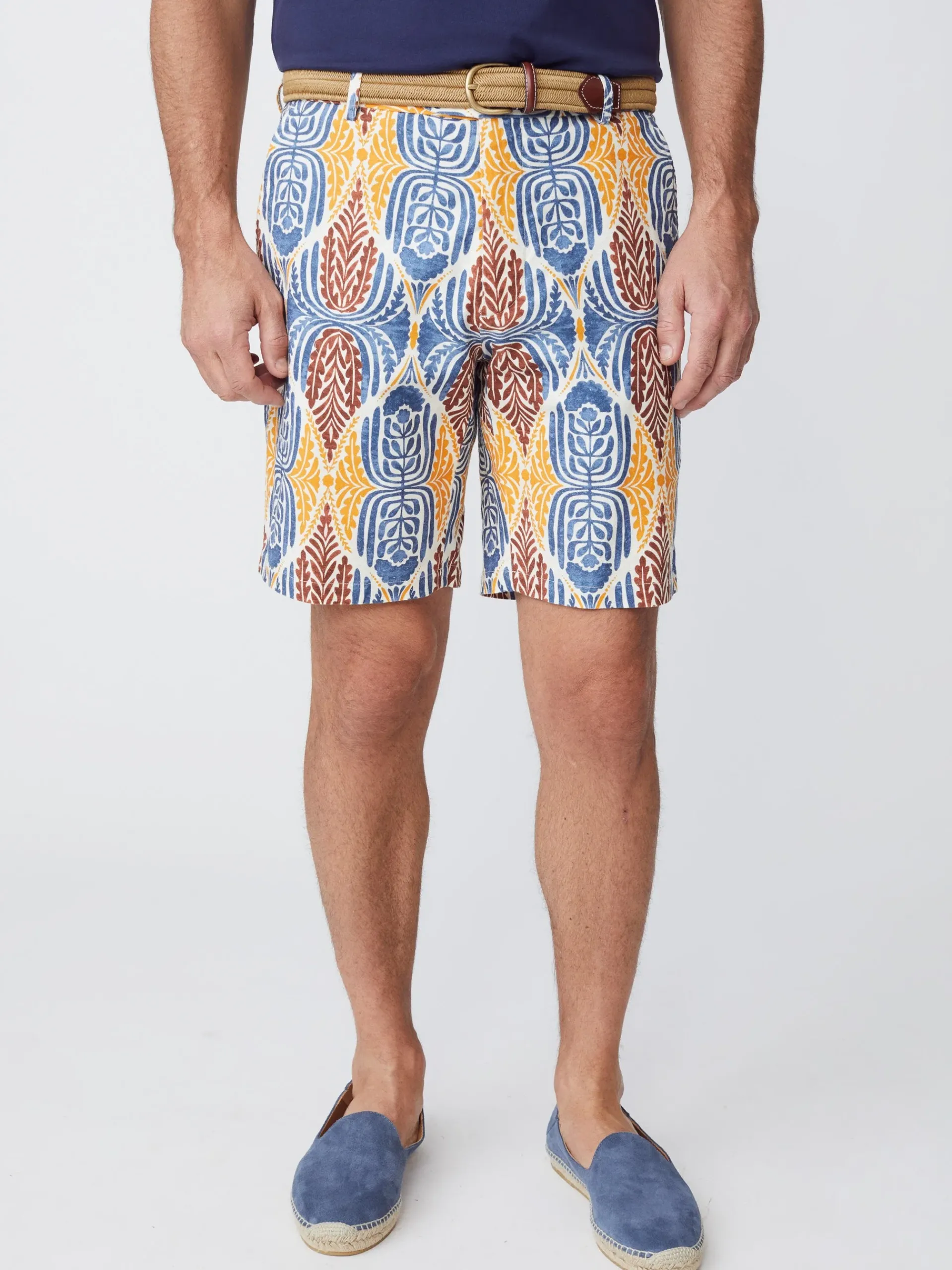 J.McLaughlin Oliver 9” Italian Twill Short In Mini Carriage House- Shorts
