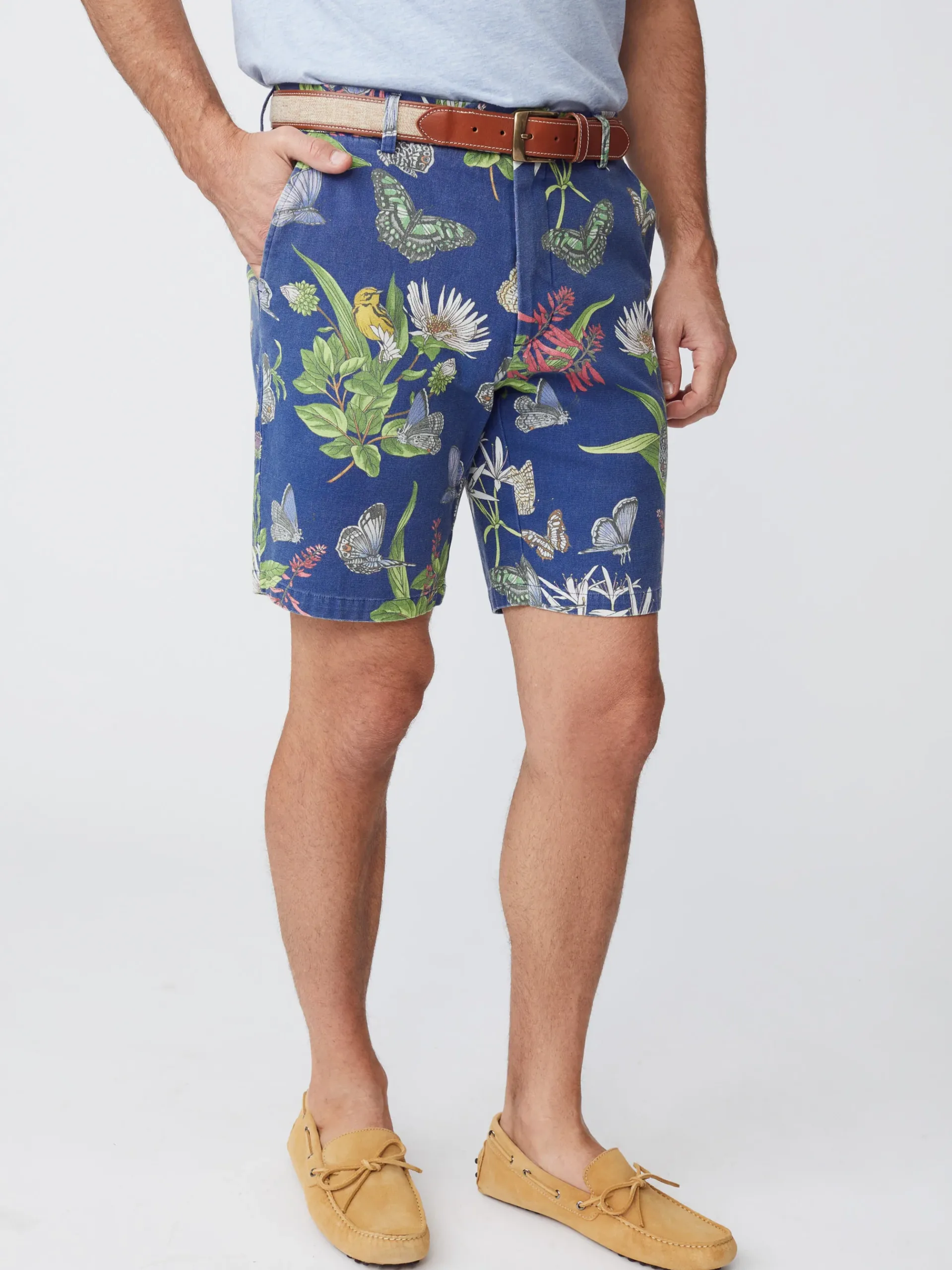 J.McLaughlin Oliver 9" Shorts In Jardin Mariposa- Shorts