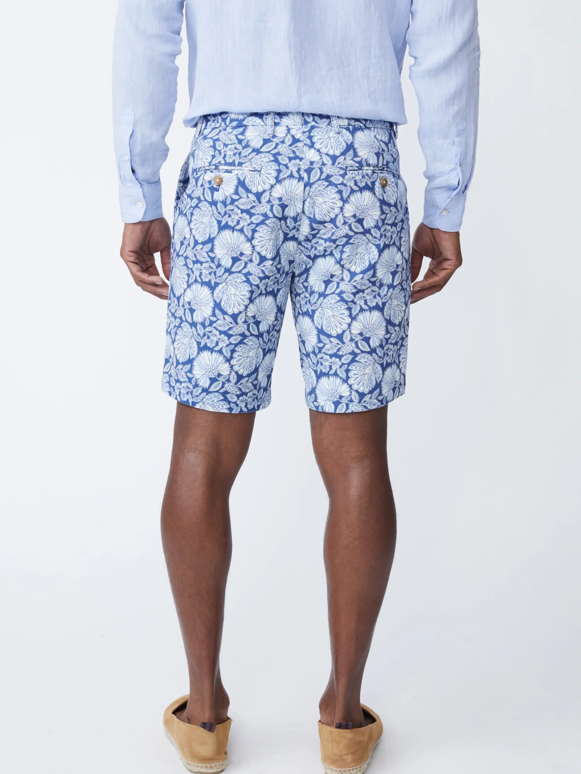 J.McLaughlin Oliver 9" Shorts In Palmilla- Shorts
